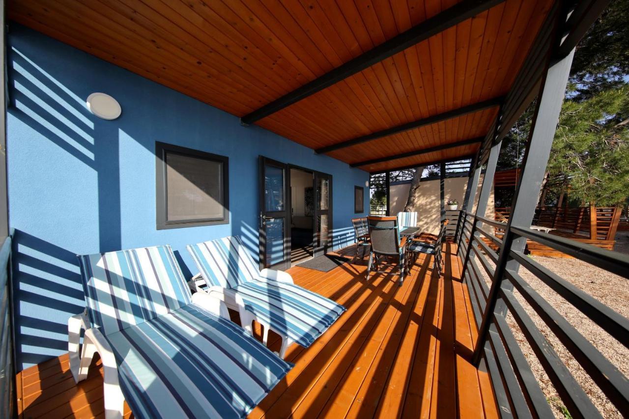 Mobile Home Safir Biograd Na Moru Exterior foto